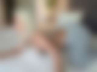 missjuliaa's Live Sex Cam Show