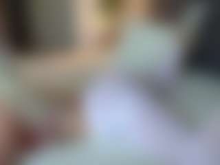 missjuliaa's Live Sex Cam Show