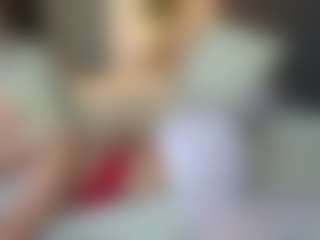 missjuliaa's Live Sex Cam Show