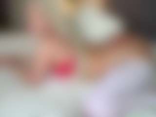 missjuliaa's Live Sex Cam Show