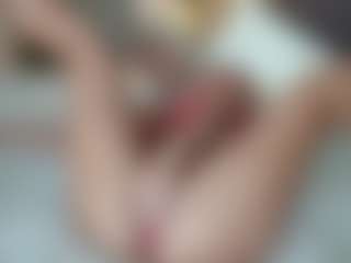missjuliaa's Live Sex Cam Show