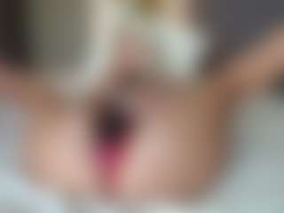 missjuliaa's Live Sex Cam Show