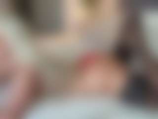missjuliaa's Live Sex Cam Show