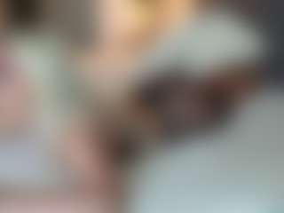 missjuliaa's Live Sex Cam Show