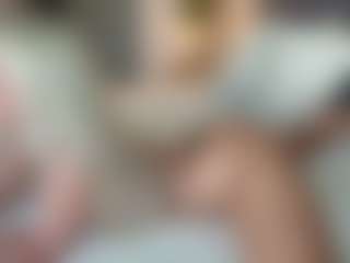 missjuliaa's Live Sex Cam Show