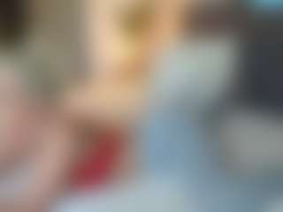 missjuliaa's Live Sex Cam Show