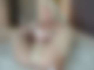 missjuliaa's Live Sex Cam Show