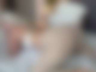 missjuliaa's Live Sex Cam Show