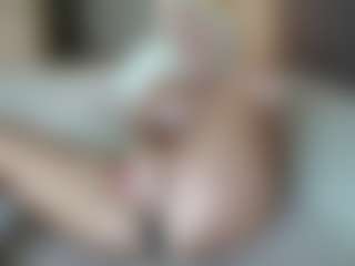missjuliaa's Live Sex Cam Show