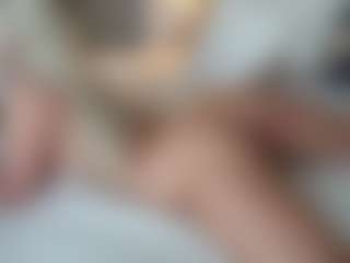 Live cam show with missjuliaa - Foot Fetish on Gym Cam Girls