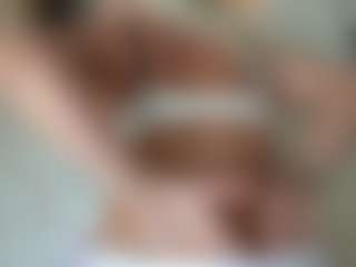 missjuliaa's Live Sex Cam Show