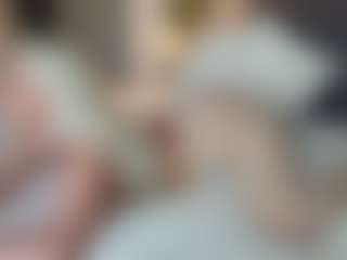 missjuliaa's Live Sex Cam Show