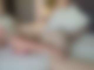 Live cam show with missjuliaa - Solo on LiveSexCams6