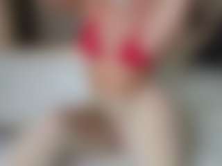 missjuliaa's Live Sex Cam Show