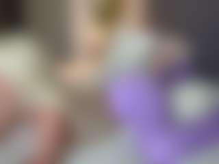 missjuliaa's Live Sex Cam Show