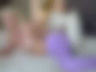 missjuliaa's Live Sex Cam Show