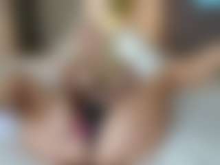 missjuliaa's Live Sex Cam Show