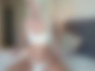 missjuliaa's Live Sex Cam Show