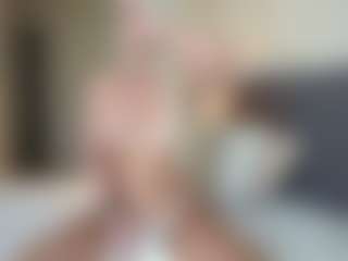 missjuliaa's Live Sex Cam Show