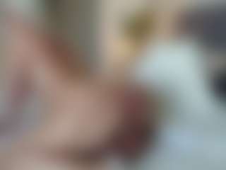 missjuliaa's Live Sex Cam Show