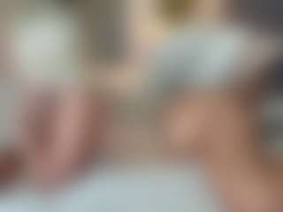 missjuliaa's Live Sex Cam Show