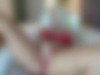 missjuliaa's Live Sex Cam Show