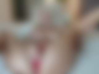 missjuliaa's Live Sex Cam Show