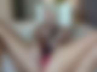 missjuliaa's Live Sex Cam Show