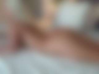 missjuliaa's Live Sex Cam Show