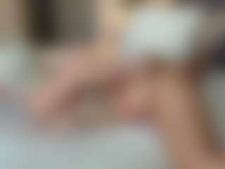 missjuliaa's Live Sex Cam Show