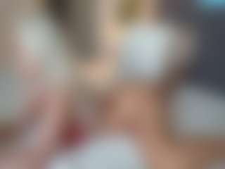 missjuliaa's Live Sex Cam Show