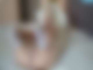 missjuliaa's Live Sex Cam Show