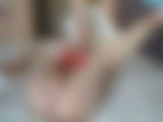missjuliaa's Live Sex Cam Show