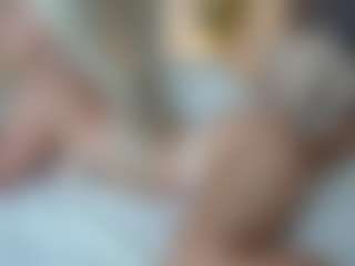 missjuliaa's Live Sex Cam Show