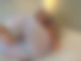 missjuliaa's Live Sex Cam Show