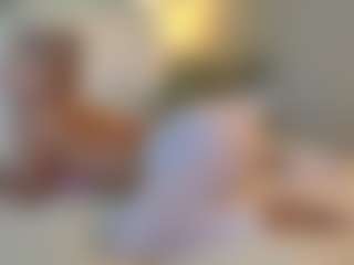 missjuliaa's Live Sex Cam Show