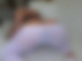 missjuliaa's Live Sex Cam Show