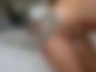 missjuliaa's Live Sex Cam Show
