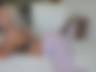 missjuliaa's Live Sex Cam Show