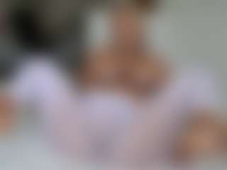 missjuliaa's Live Sex Cam Show