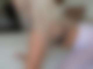 missjuliaa's Live Sex Cam Show