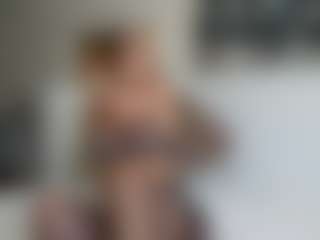 missjuliaa's Live Sex Cam Show