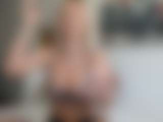 missjuliaa's Live Sex Cam Show