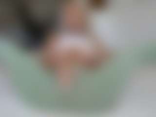 missjuliaa's Live Sex Cam Show
