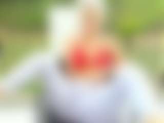 missjuliaa's Live Sex Cam Show