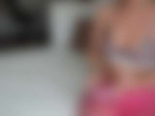 missjuliaa's Live Sex Cam Show