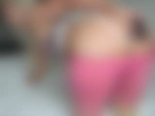 missjuliaa's Live Sex Cam Show