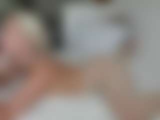 missjuliaa's Live Sex Cam Show