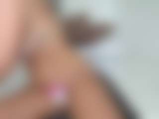 Live cam show with missjuliaa - Blowjob on Camsoda