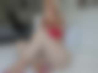 Live cam show with missjuliaa - Blowjob on Camsoda